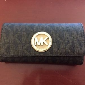 Michael Kors Signature Logo Leather Wallet